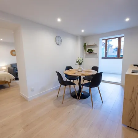 Apartment Destination Royale